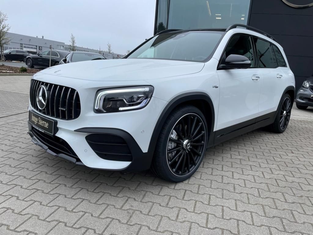 MERCEDES-BENZ GLB 35 AMG 4matic | nový model | sportovní SUV | benzin 306 koní | skvělá výbava | AMG paket | nákup online | super cena | autoibuy.com